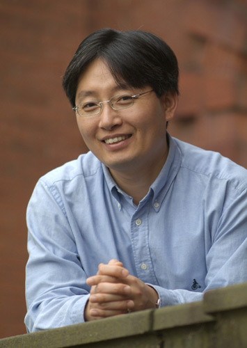 Sunghwan Yi